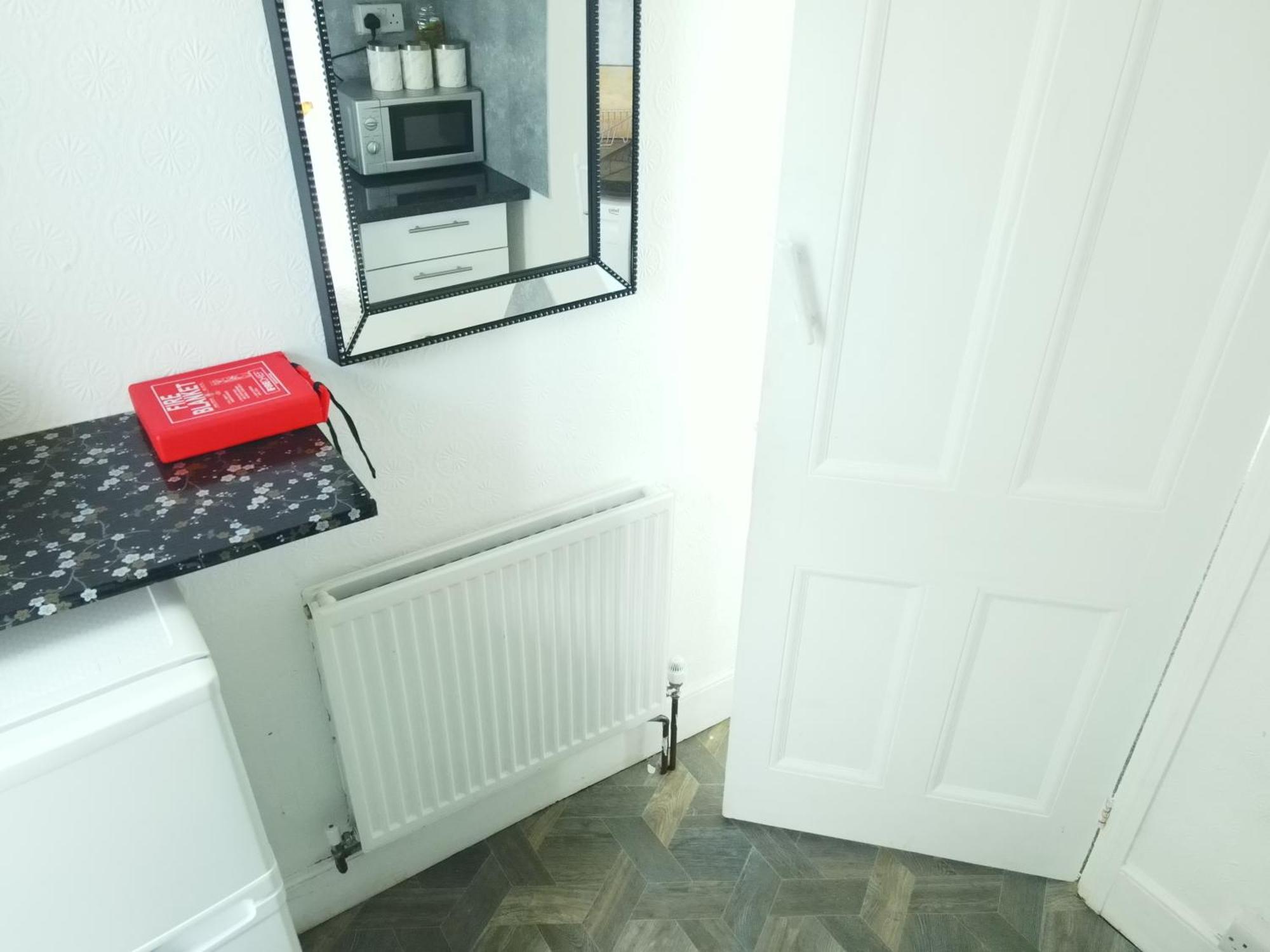 Service 2 Bed In South Wales Near Celtic Manor Icc Wales