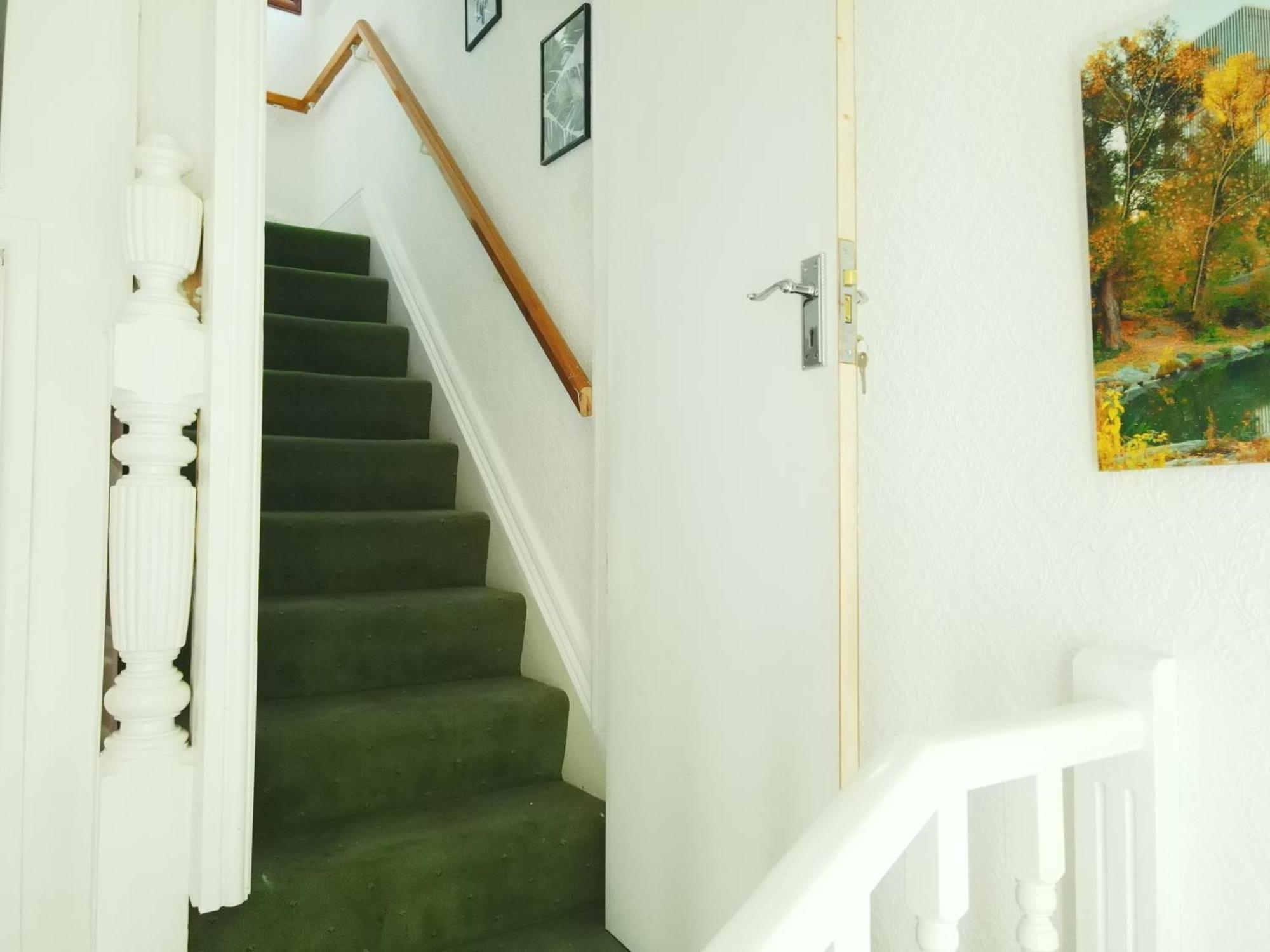 Apartment Service 2 Bed In South Wales Near Celtic Manor Icc Wales